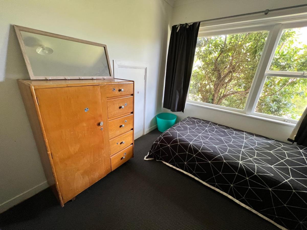 Single Room #1 Or #3 - Homestay Family Home - No Breakfast Hamilton Exterior foto